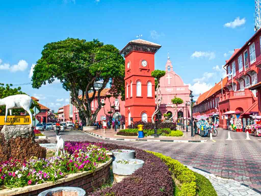 PAKET TOUR MALAYSIA MURAH PAKET KUALA LUMPUR MELAKA