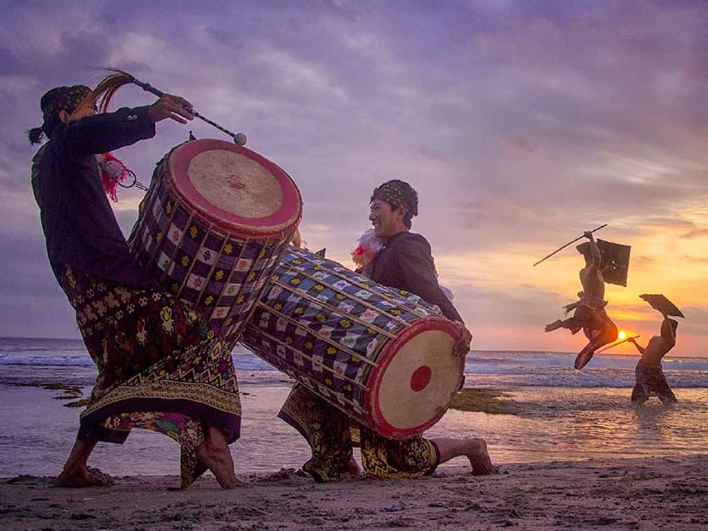 PAKET WISATA LOMBOK murah PAKET WISATA LOMBOK 4D3N