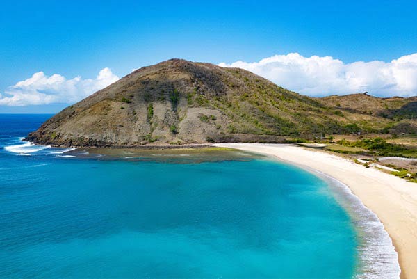 PAKET TOUR LOMBOK (LAND ARRANGEMENT ONLY) PAKET TOUR LOMBOK (LAND ARRANGEMENT ONLY)