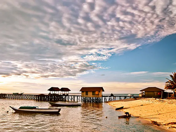 Derawan 3 Hari 2 Malam (Private Trip) Derawan 3 Hari 2 Malam (Private Trip)