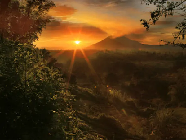 PAKET TOUR MEDAN - DANAU TOBA - SAMOSIR - BERASTAGI - TAMAN SIMALEM+ DURIAN MEDAN 4D3N PAKET TOUR MEDAN - DANAU TOBA - SAMOSIR - BERASTAGI - TAMAN SIMALEM+ DURIAN MEDAN 4D3N